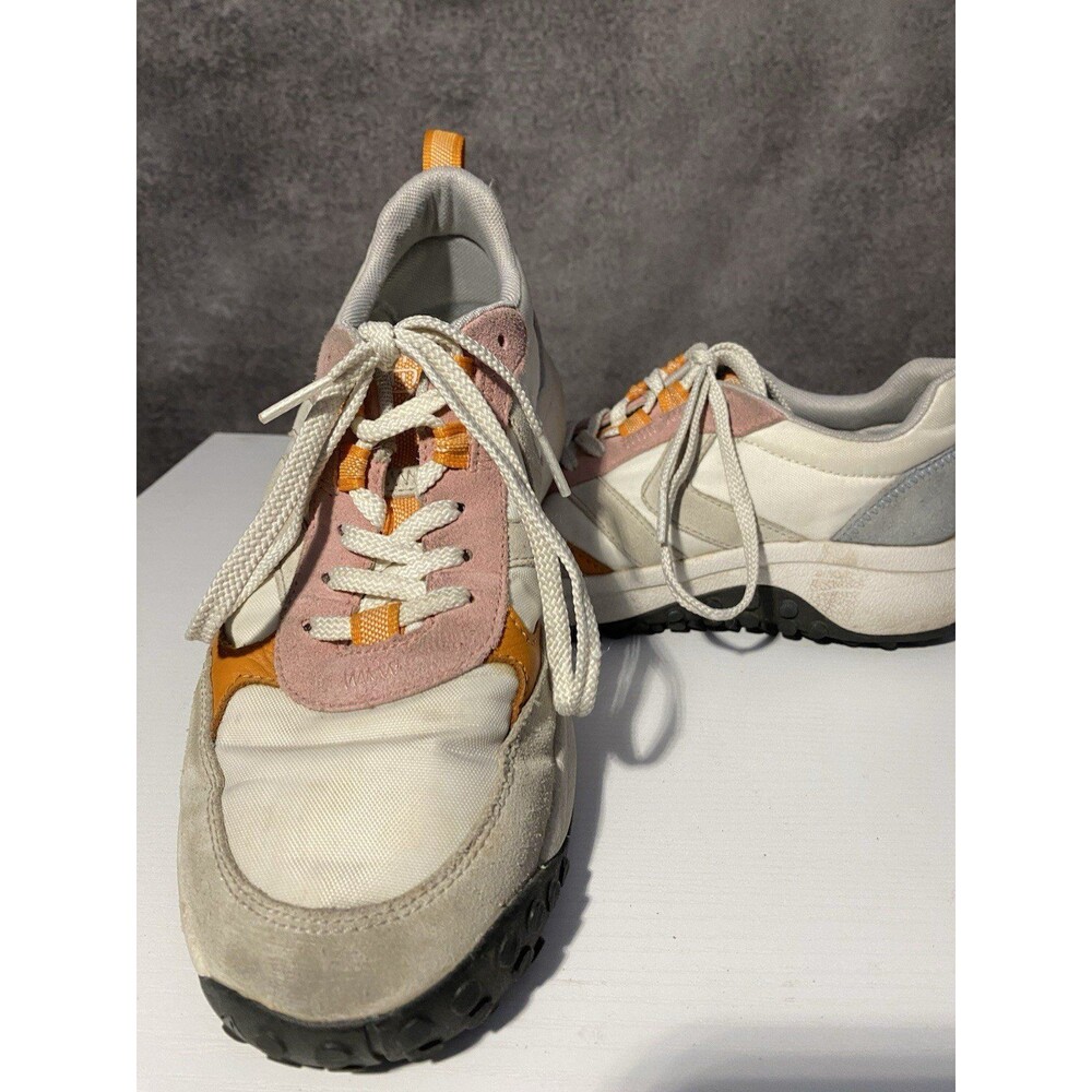 KEEN Women's Low Top Lace-Up Mesh Sneakers Rubber Outsole White/Gray/Pin k SZ 8.